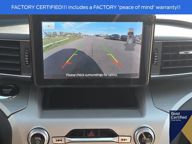 Used 2024 Ford Explorer XLT w/ Equipment Group 202A AWD/4WD image 31