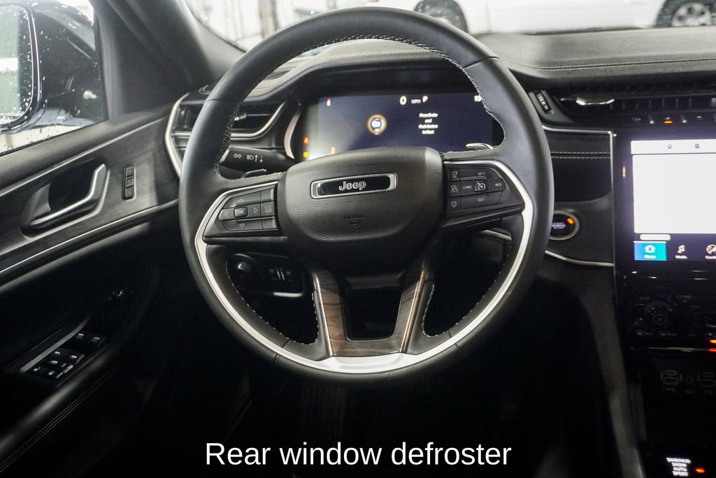 Used 2024 Jeep Grand Cherokee L Limited w/ Luxury Tech Group II image 13