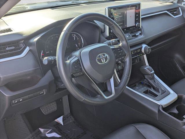 Used 2020 Toyota RAV4 Limited image 9