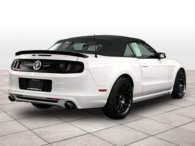 Used 2014 Ford Mustang Premium RWD image 11