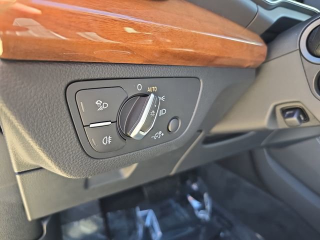 Used 2023 Audi Q5 2.0T Premium Plus w/ Premium Plus Package image 29