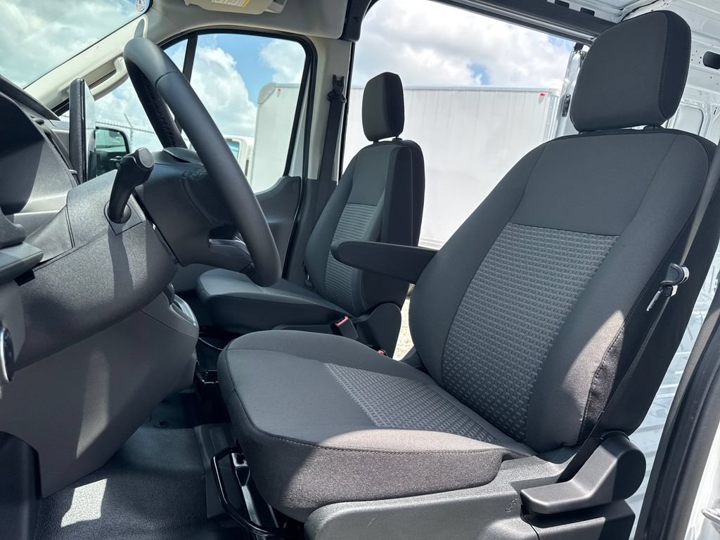 New 2026 Ford Transit 250 148 Medium Roof RWD image 11
