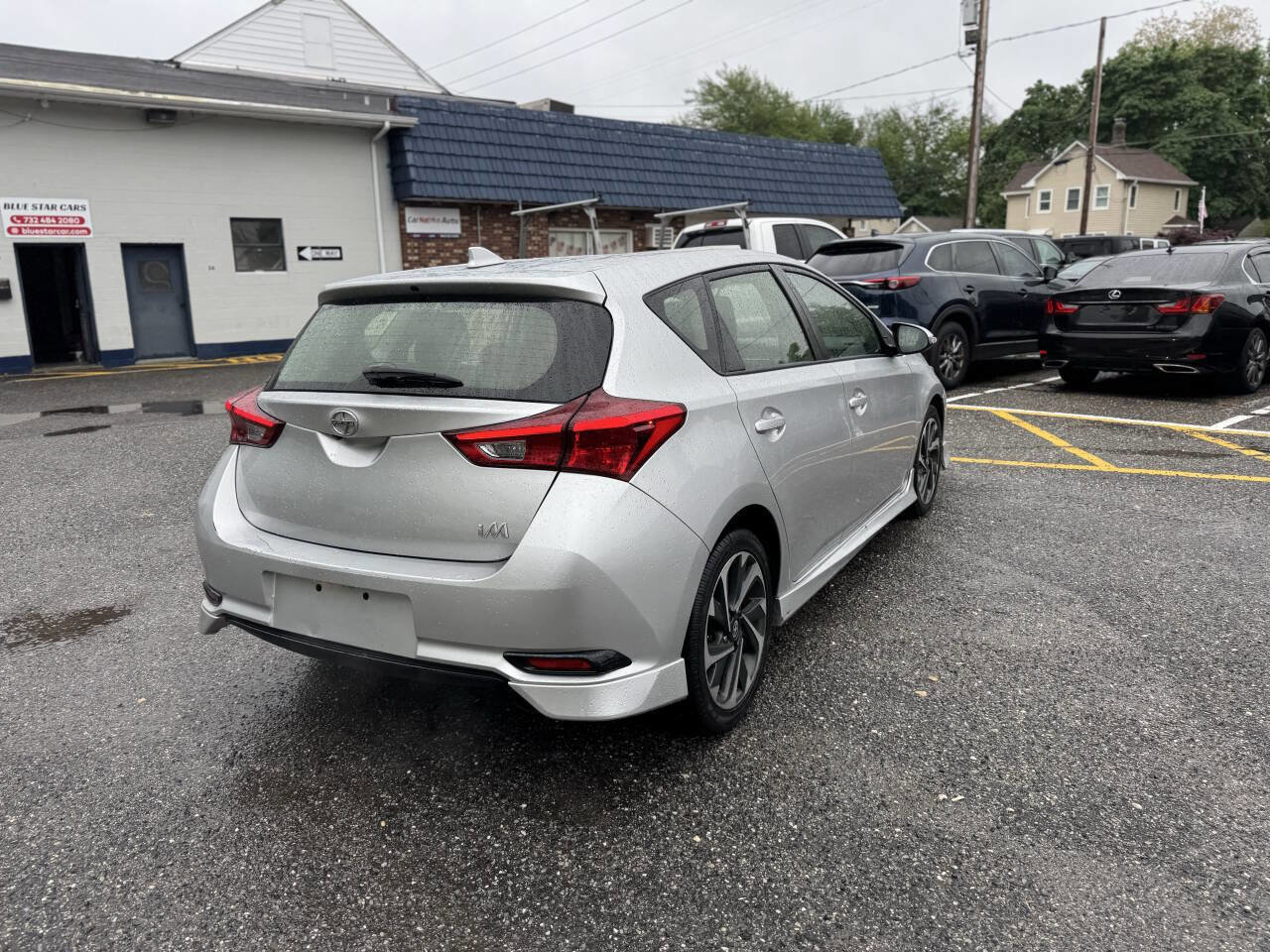 Used 2016 Scion iM Base 4dr Hatchback CVT image 10