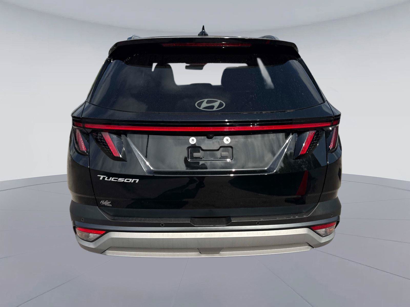 Used 2025 Hyundai Tucson Limited FWD image 4