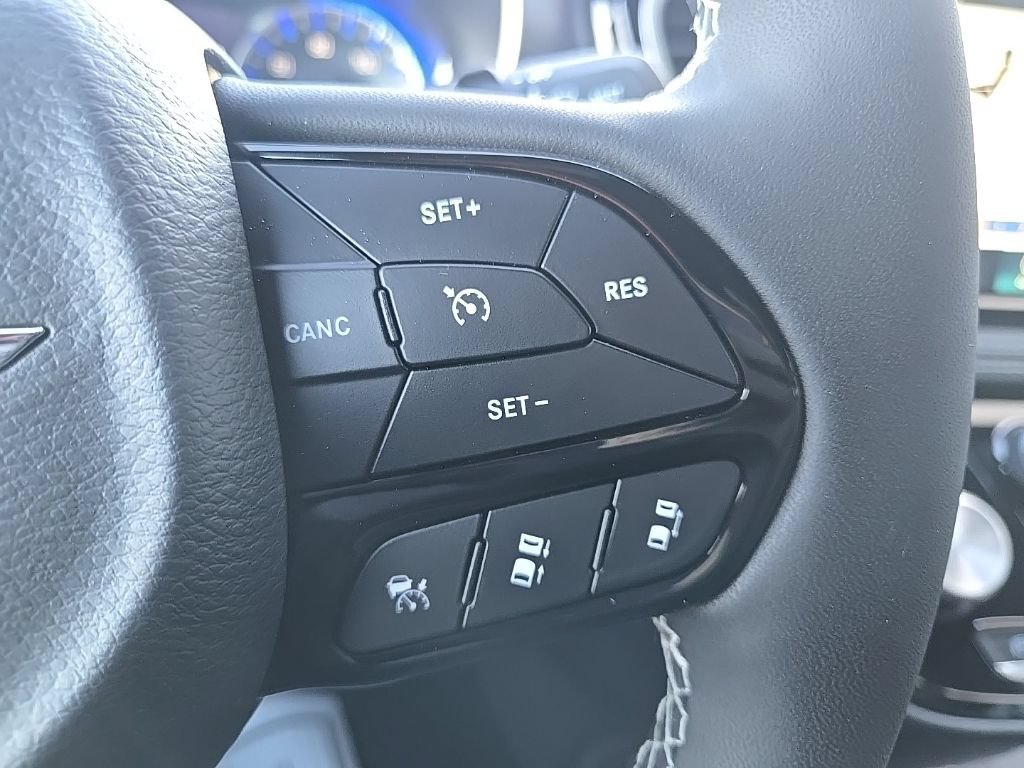 New 2026 Chrysler Pacifica Select w/ S Appearance Package AWD/4WD image 40