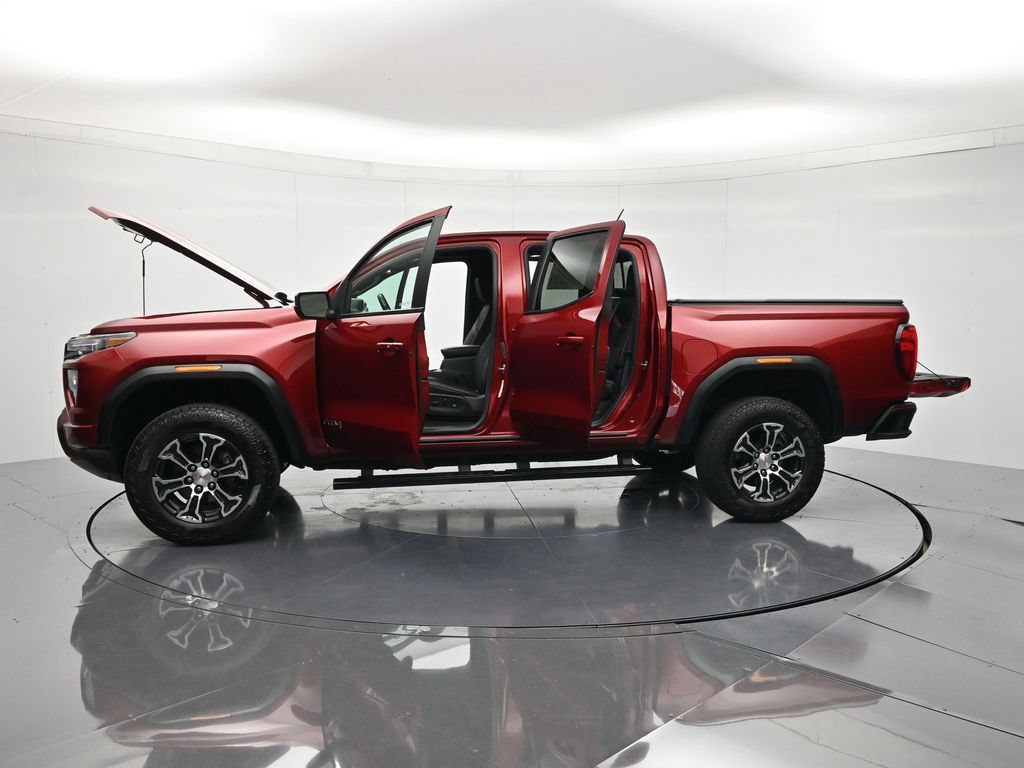 Used 2023 GMC Canyon AT4 w/ AT4 Premium Package AWD/4WD image 48