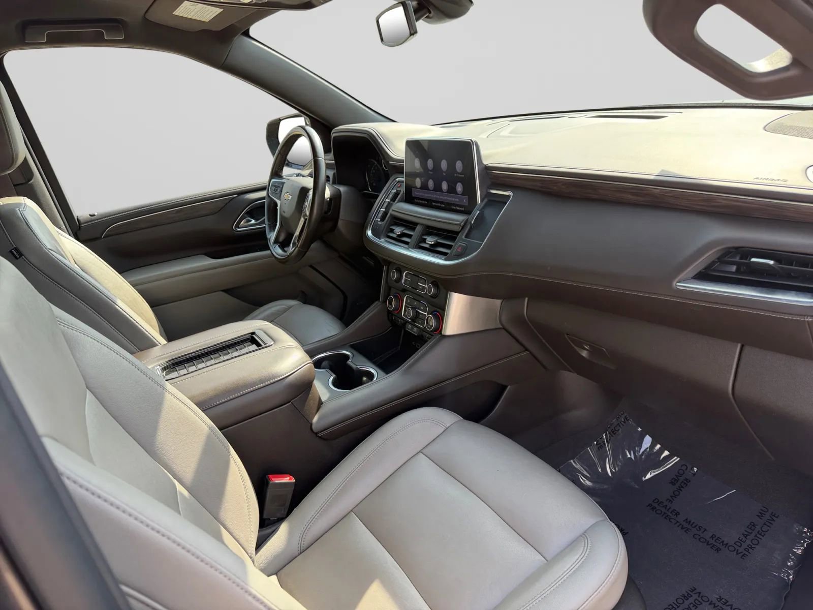 Used 2021 Chevrolet Suburban LT w/ Rear Media and Nav Package RWD image 36