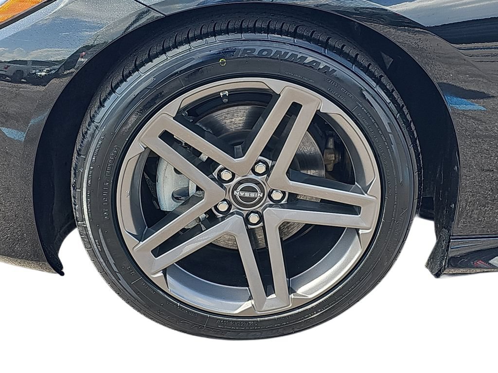 Used 2025 Nissan Z Performance w/ Floor Mat Package RWD image 28