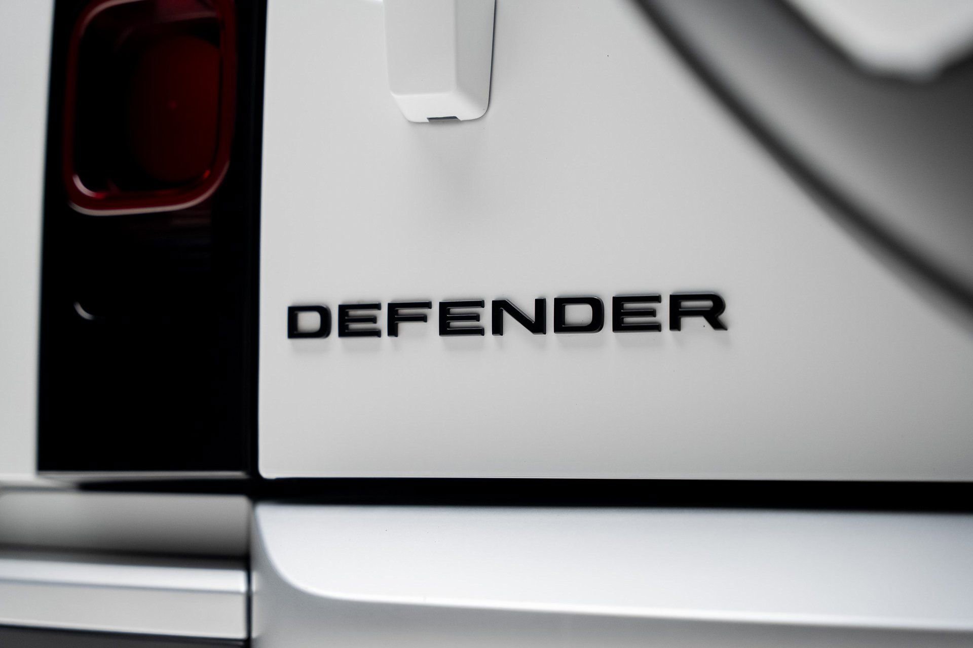 Used 2021 Land Rover Defender 110 S image 31