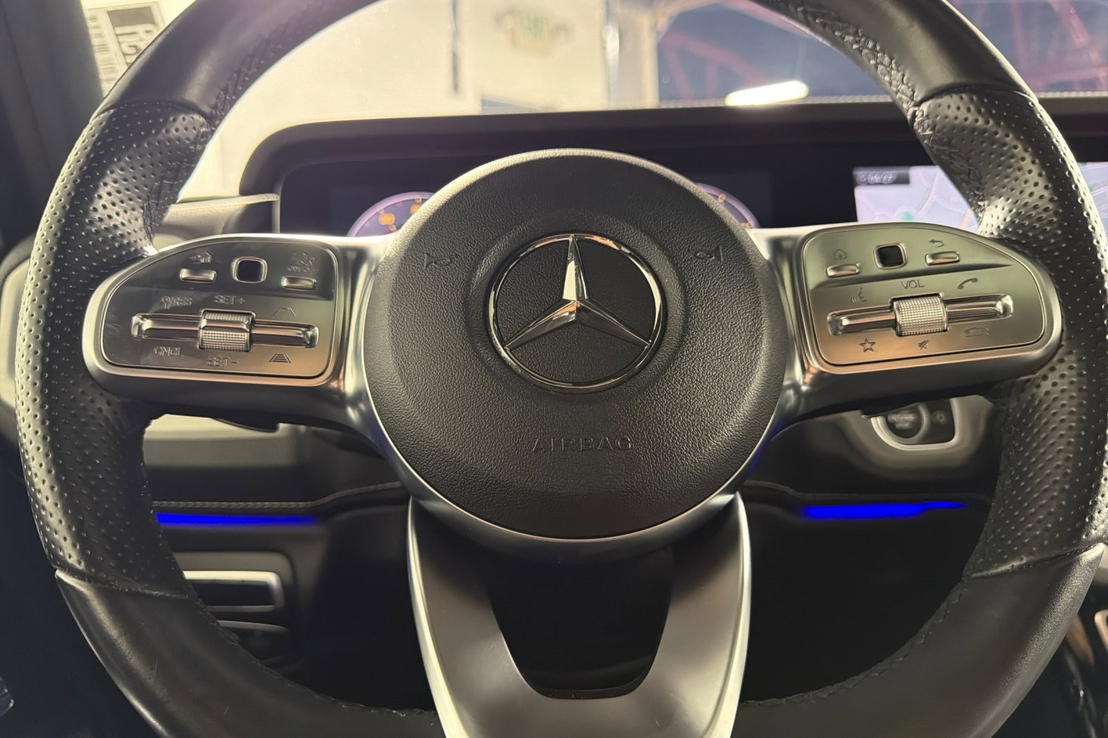 Used 2021 Mercedes-Benz G 550 image 23