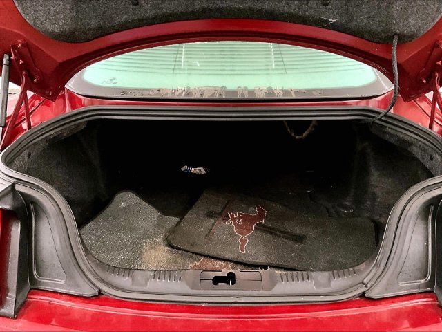 Used 2016 Ford Mustang Coupe RWD image 33