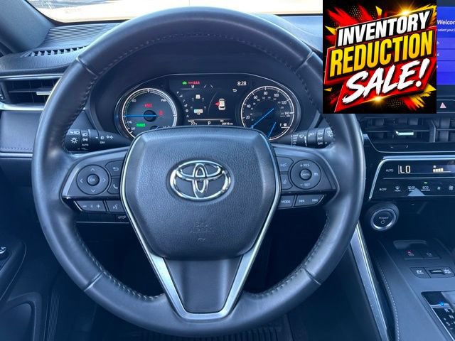 Used 2024 Toyota Venza Nightshade AWD/4WD image 10