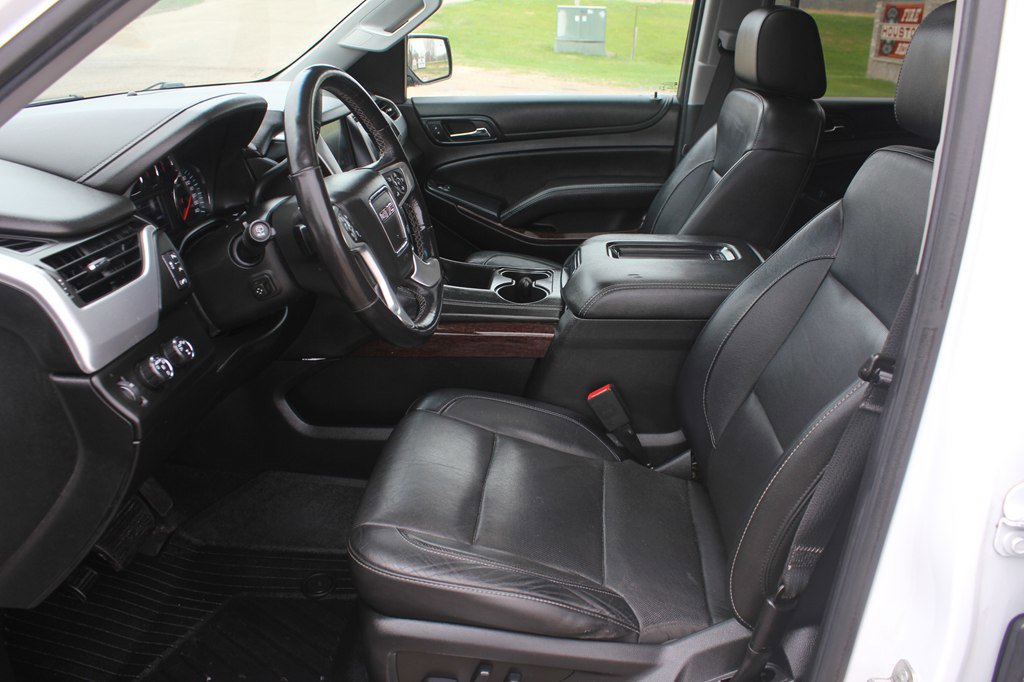 Used 2018 GMC Yukon SLT AWD/4WD image 30