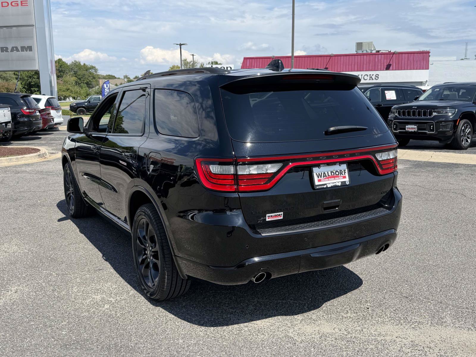 Used 2024 Dodge Durango GT AWD/4WD image 5