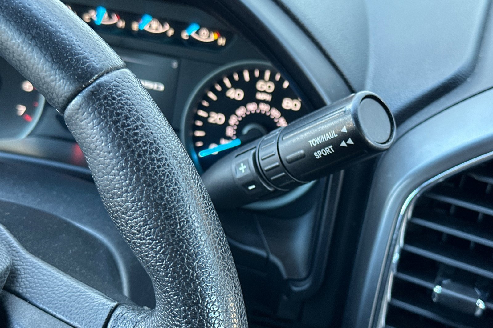 Used 2016 Ford F150 XLT w/ Equipment Group 302A Luxury image 21