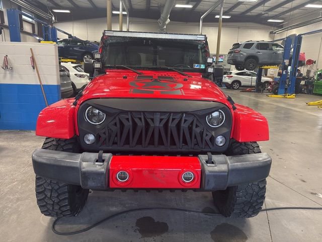 Used 2017 Jeep Wrangler Unlimited Sahara image 3