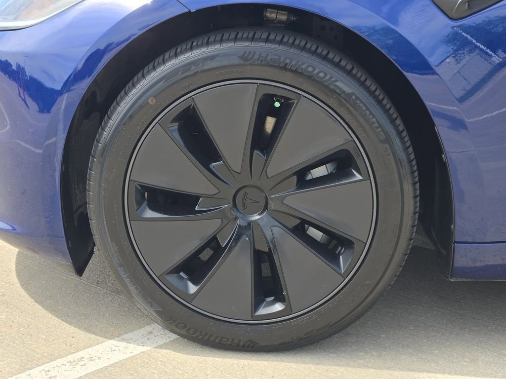 Used 2025 Tesla Model 3 Long Range image 13
