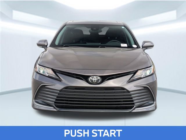 Used 2023 Toyota Camry LE w/ Convenience Package image 11