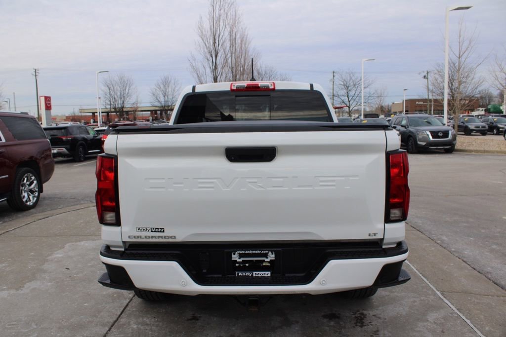 Used 2023 Chevrolet Colorado LT w/ LT Convenience Package II image 8