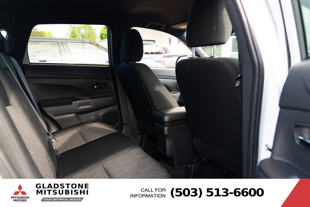 Used 2025 Mitsubishi Outlander Sport AWD image 23