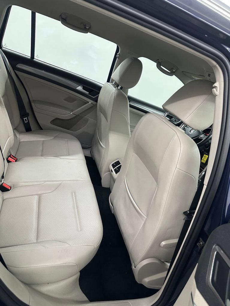 Used 2019 Volkswagen Golf Alltrack S AWD/4WD image 29