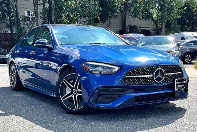 Used 2023 Mercedes-Benz C 300 4MATIC Sedan image 1
