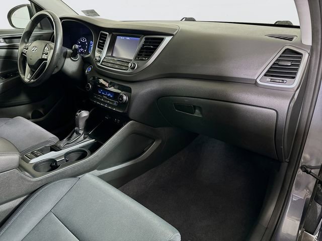 Used 2018 Hyundai Tucson Value w/ Cargo Package image 28