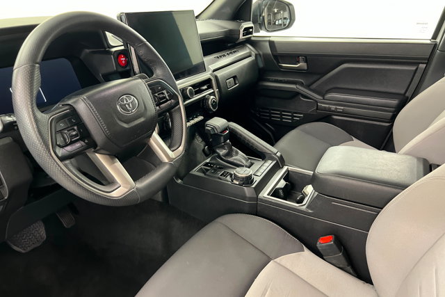 Used 2024 Toyota Tacoma TRD Off-Road AWD/4WD image 15