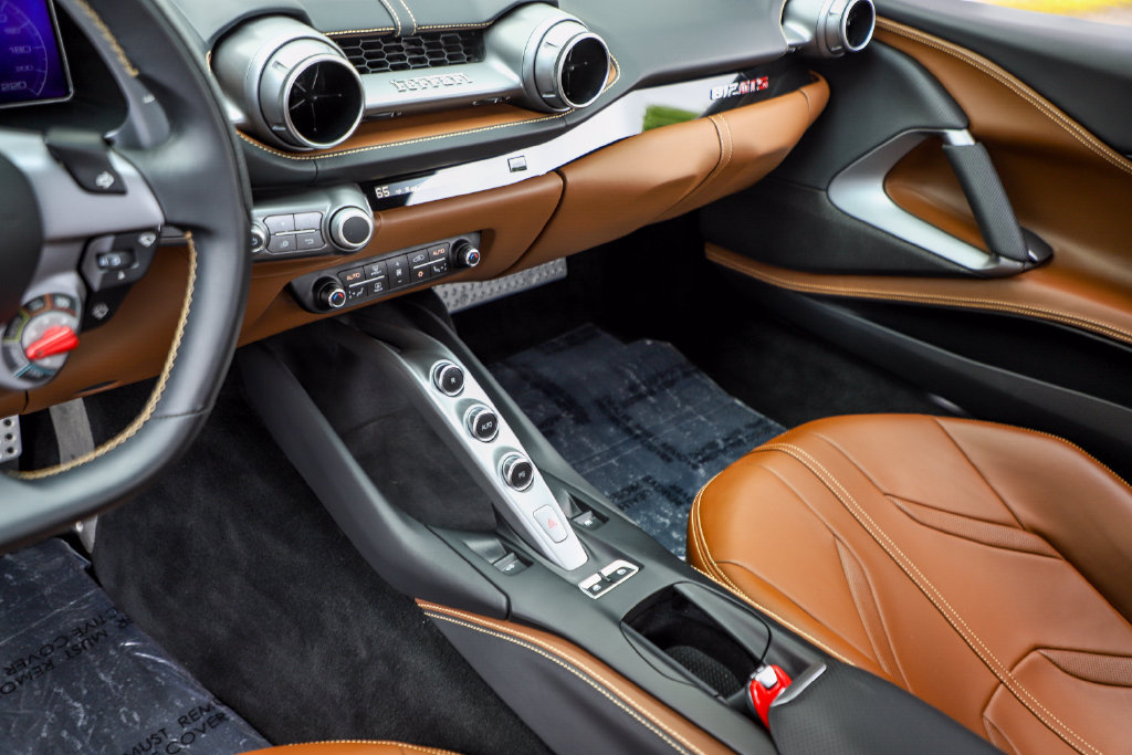 Used 2021 Ferrari 812 GTS RWD image 20