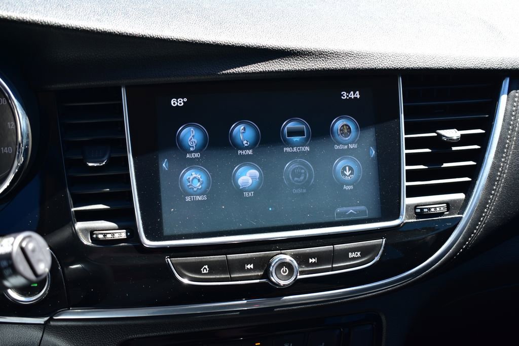 Used 2019 Buick Encore Essence FWD image 39