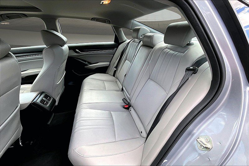 Used 2019 Honda Accord Touring image 22