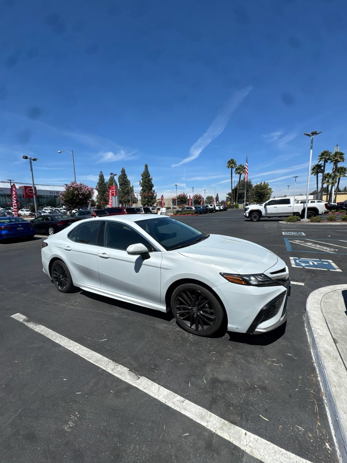 Used 2024 Toyota Camry XSE FWD image 16
