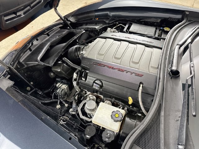 Used 2019 Chevrolet Corvette Stingray Convertible w/ 2LT Preferred Equipment Group RWD image 29