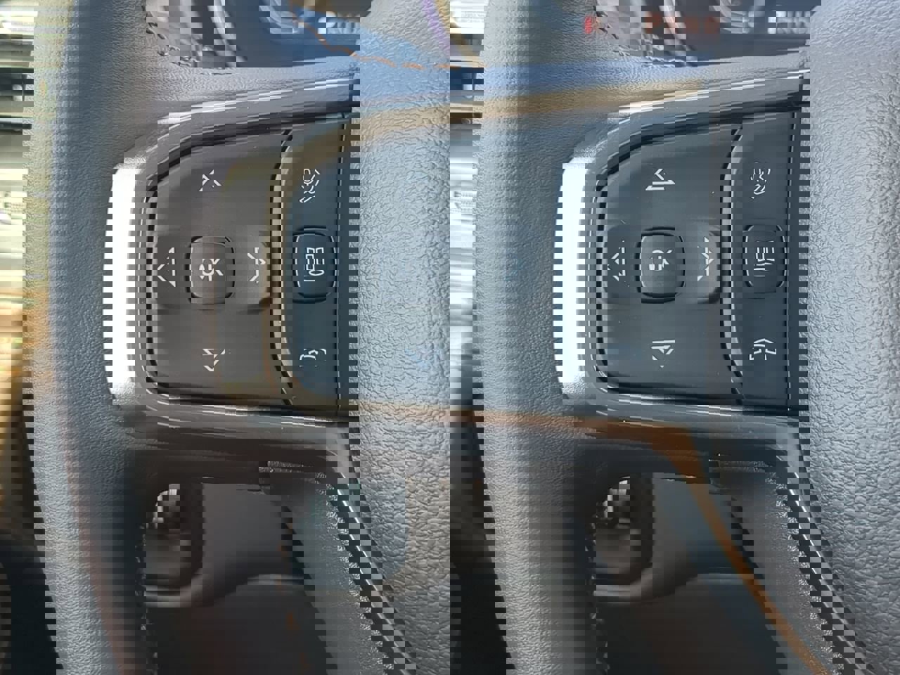 New 2026 RAM 3500 Longhorn image 24