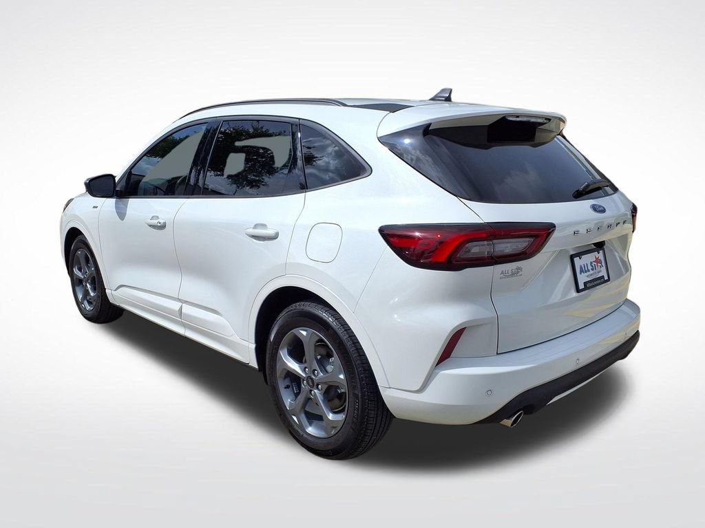 Used 2023 Ford Escape ST-Line FWD image 12