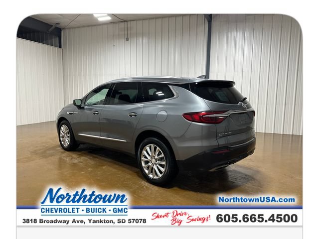 Used 2020 Buick Enclave Premium w/ Surround and Sites Package AWD/4WD image 3