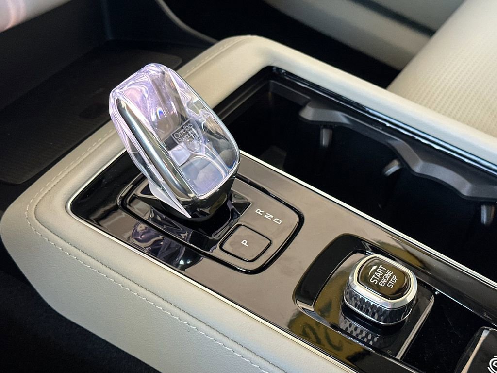 New 2026 Volvo XC90 T8 Ultra w/ Protection Package Premier image 22