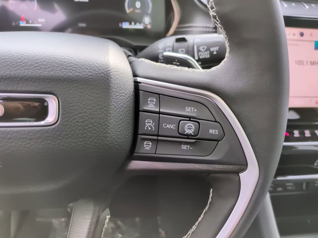 New 2026 Jeep Grand Cherokee L Limited AWD/4WD image 25