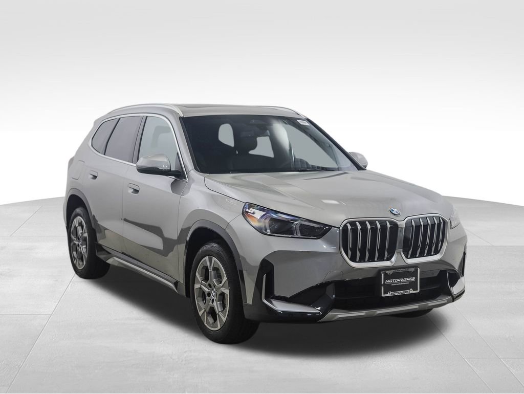 Used 2026 BMW X1 xDrive28i image 7
