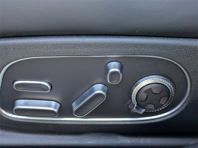 Used 2024 Genesis G90 3.5T image 19