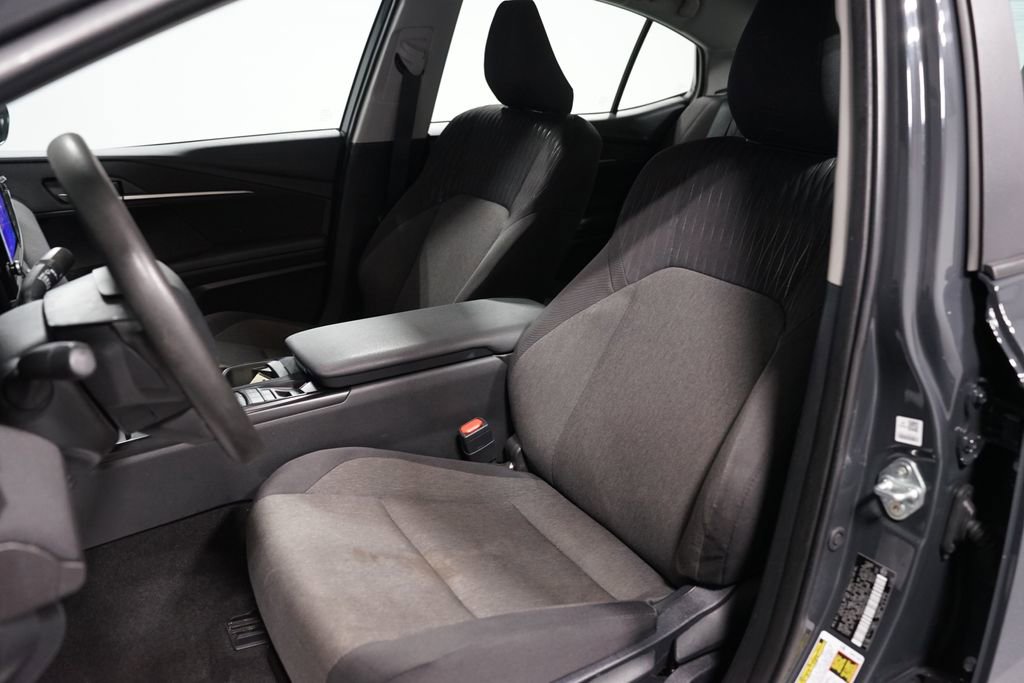 Certified 2025 Toyota Camry LE image 27