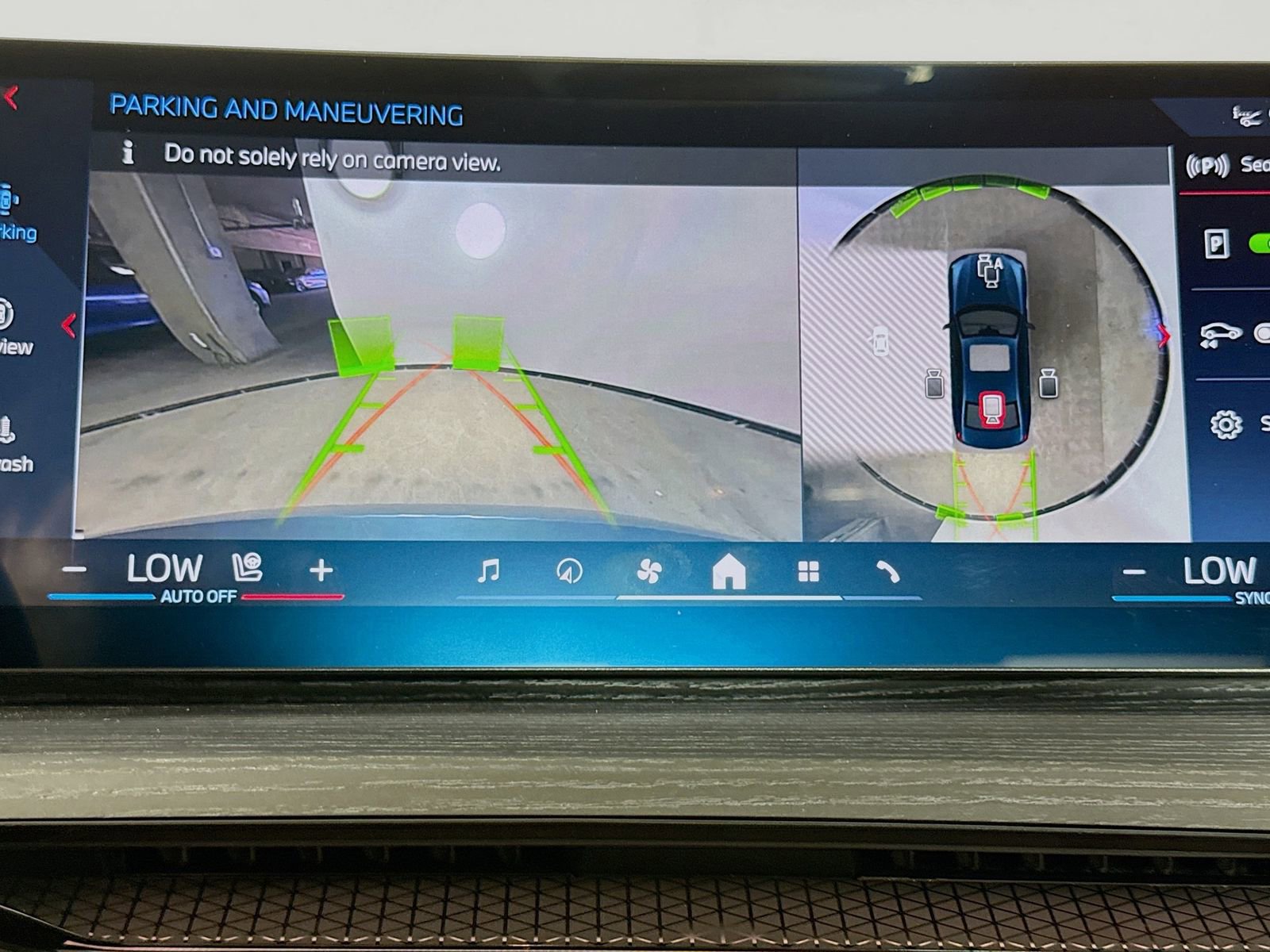 Used 2025 BMW M340i w/ Premium Package image 14