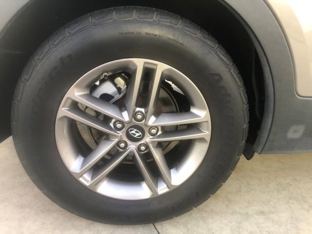 Used 2017 Hyundai Santa Fe Sport image 23