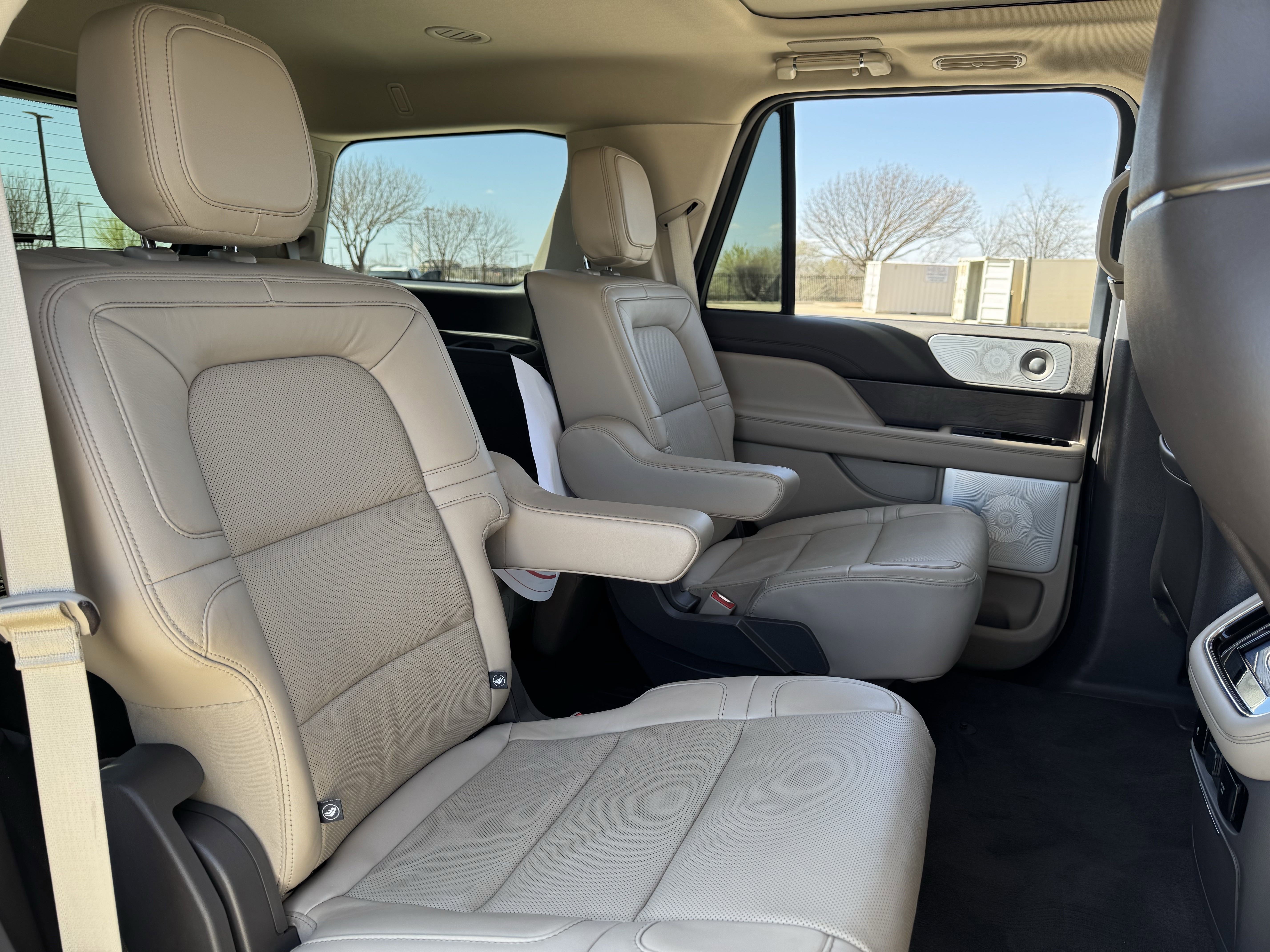 Certified 2023 Lincoln Navigator Reserve image 38