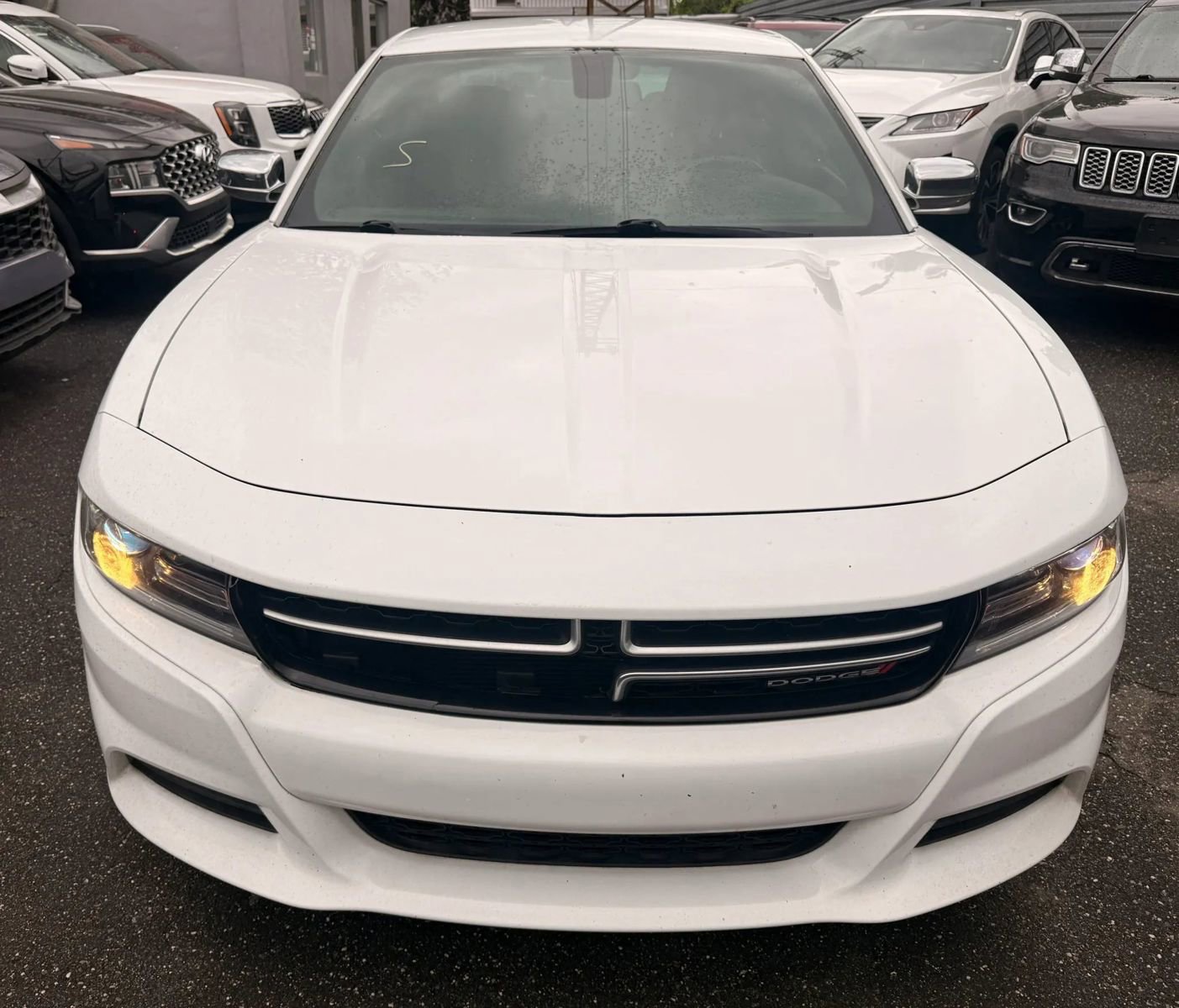 Used 2016 Dodge Charger SE w/ Popular Equipment Group RWD image 2