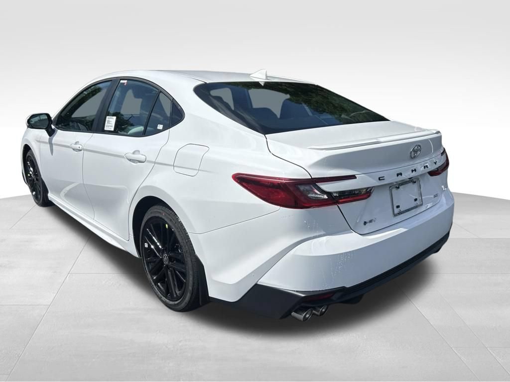 New 2026 Toyota Camry SE FWD image 3