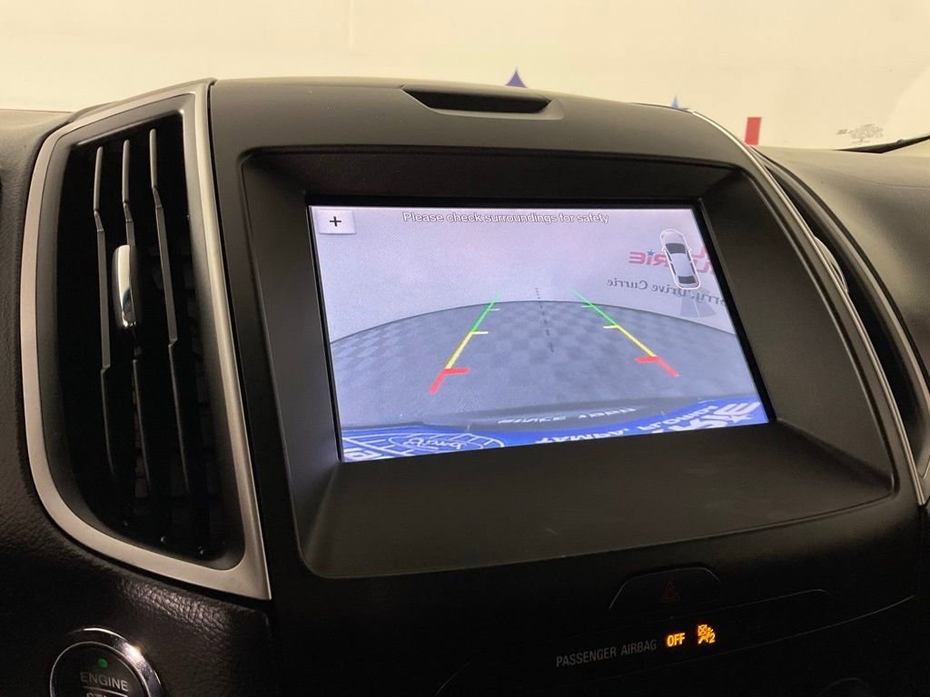 Used 2019 Ford Edge SEL image 26