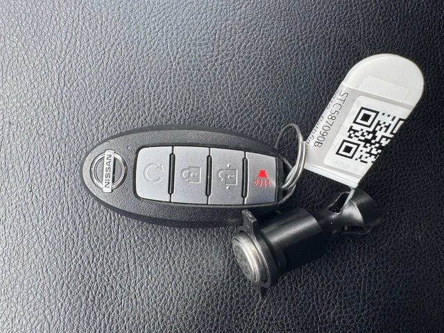 Used 2019 Nissan Pathfinder SV FWD image 26