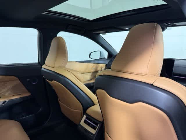 New 2026 Lexus ES 350e w/ Accessory Package (Z2) FWD image 29