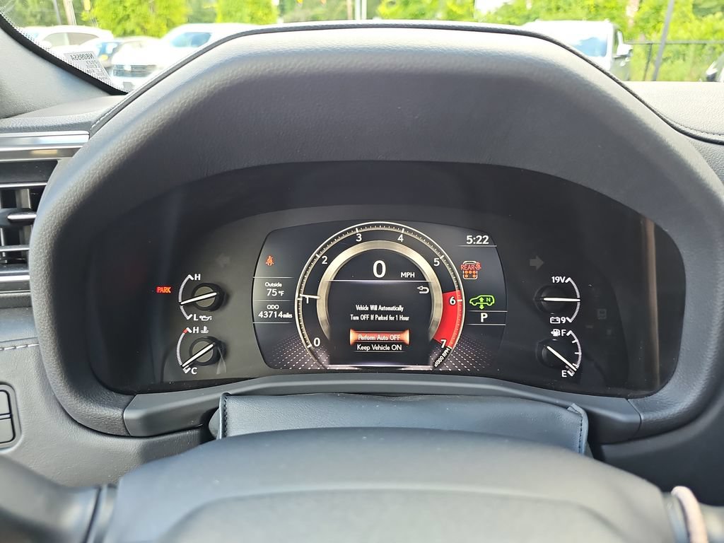 Used 2023 Lexus LX 600 4WD w/ Appearance Package image 15